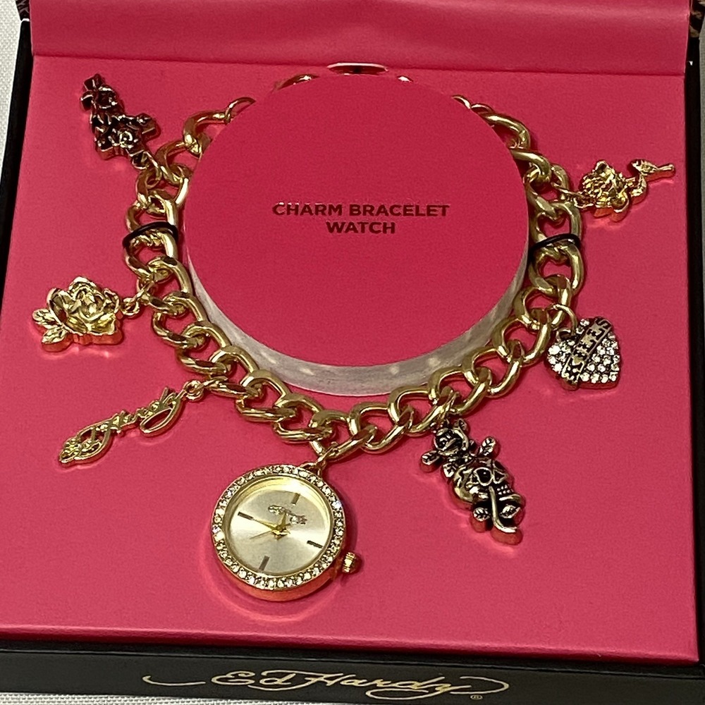 NWT Ed Hardy Gold Tone‎ Charm Bracelet Round Watch Tattoo Charms